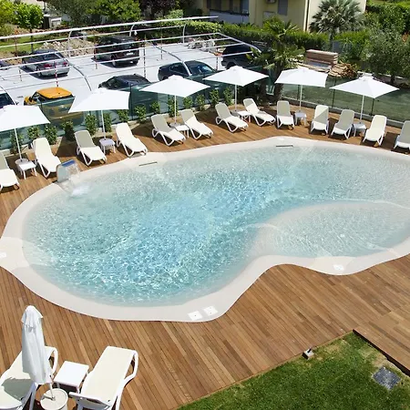 Almaluna & 3* Alba Adriatica