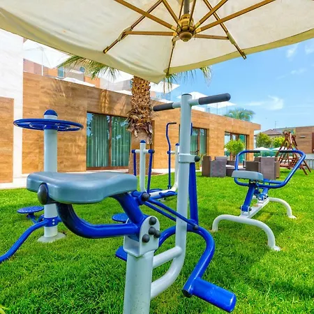 Hotel Almaluna & Alba Adriatica