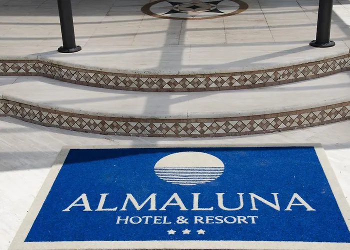 Almaluna &