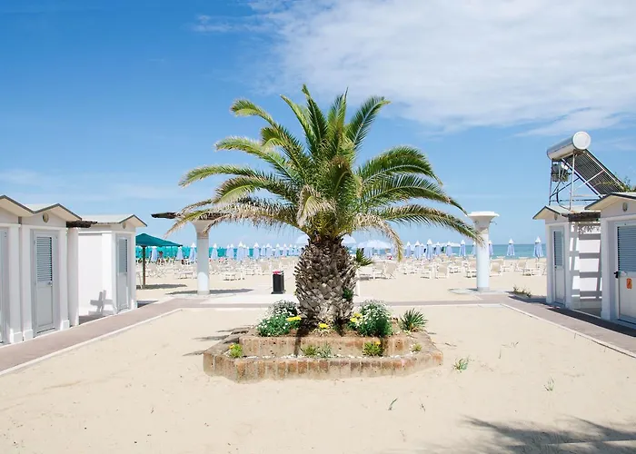 Hotel Almaluna & Alba Adriatica